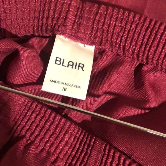 BLARE NWOT Burgundy dress pants size 16 - Picture 4 of 5